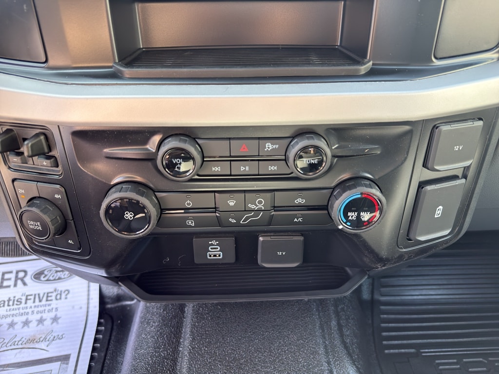 2026 Ford F-450 Super Duty Chassis Cab XL - Photo 13