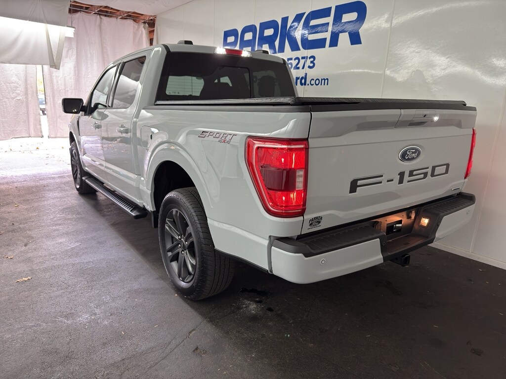 2023 Ford F-150 XLT photo 4