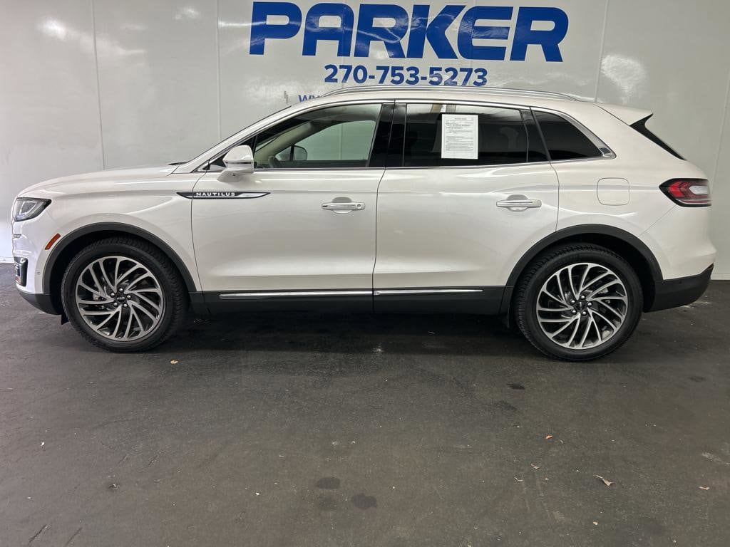 Used 2019 Lincoln Nautilus Reserve with VIN 2LMPJ8LP6KBL66534 for sale in Murray, KY