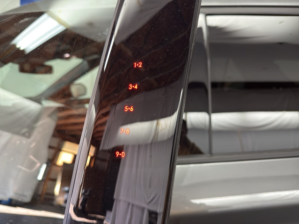 2026 Ford Explorer ST-Line - Photo 6