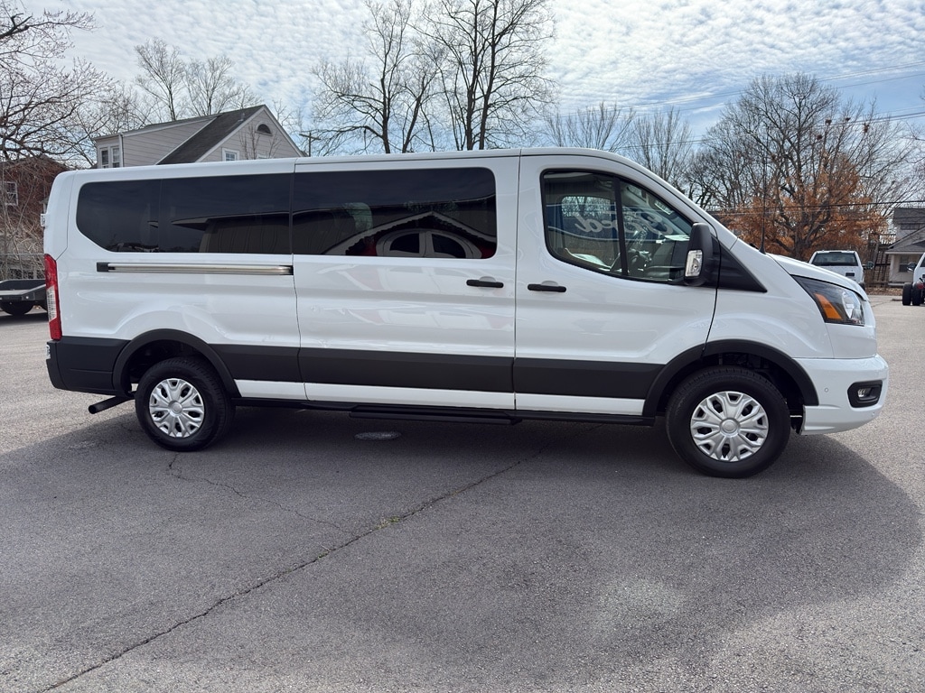 Used 2023 Ford Transit Wagon XLT Wagon