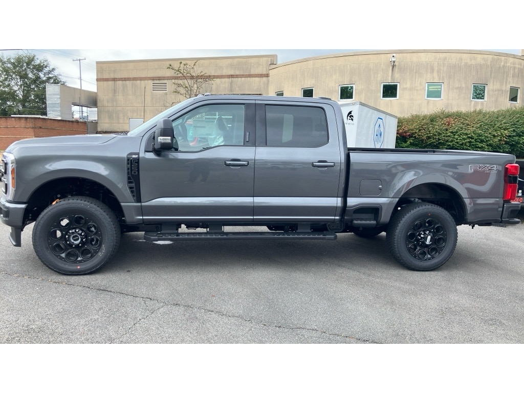 New 2026 Ford F-250 XLT Crew Cab