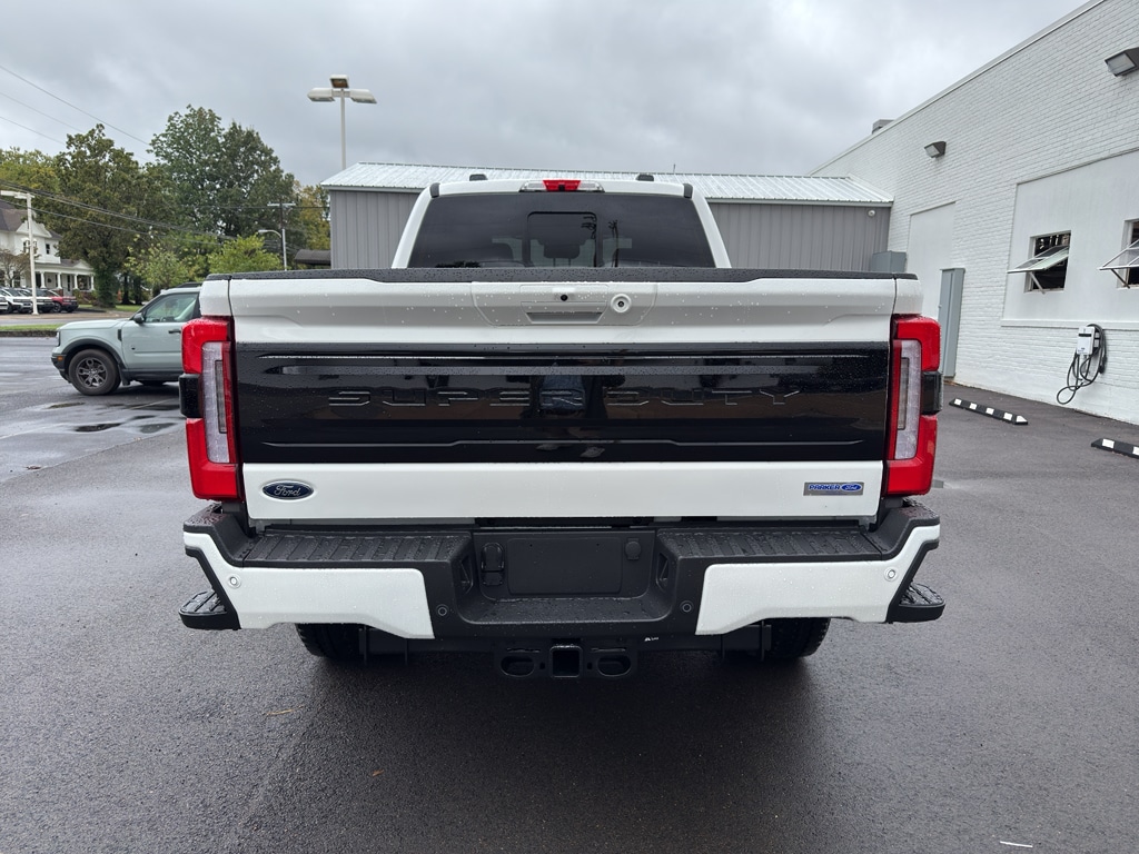 New 2026 Ford F-250 Platinum Crew Cab