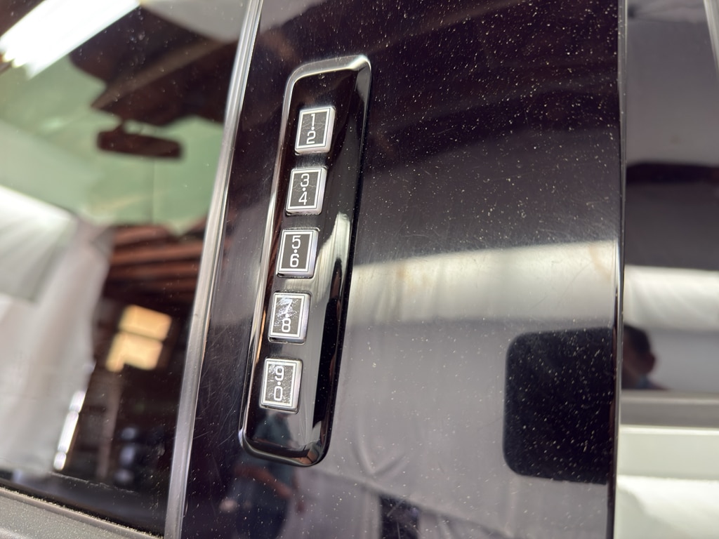 2023 Ford F-150 XLT - Photo 6