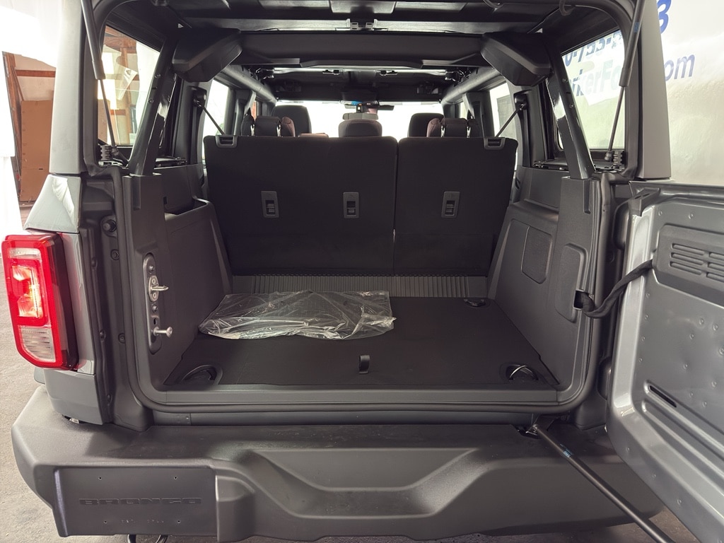2025 Ford Bronco 4-Door Base - Photo 15