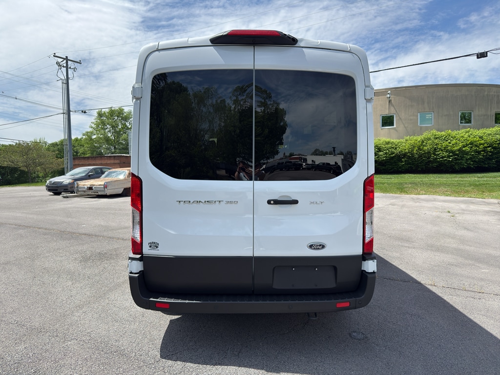 Used 2025 Ford Transit Wagon XLT Wagon
