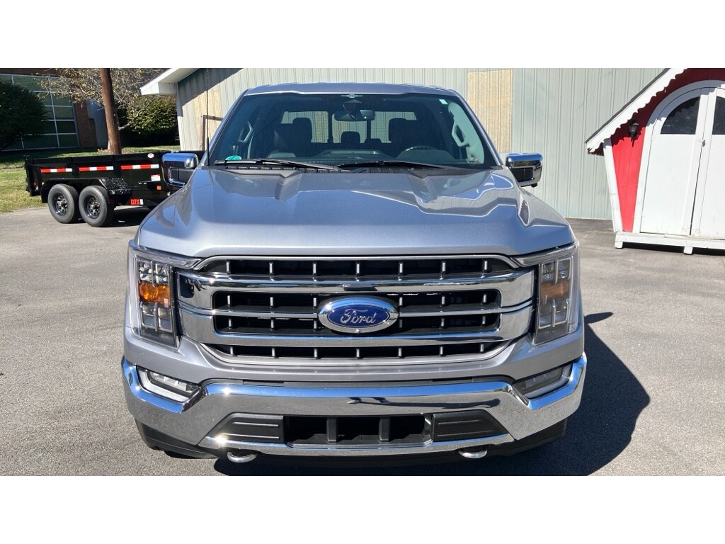 2023 Ford F-150 Lariat photo 2