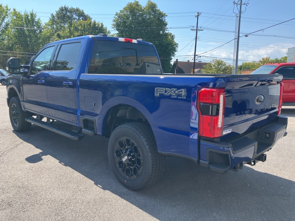 2026 Ford F-250 XLT photo 3