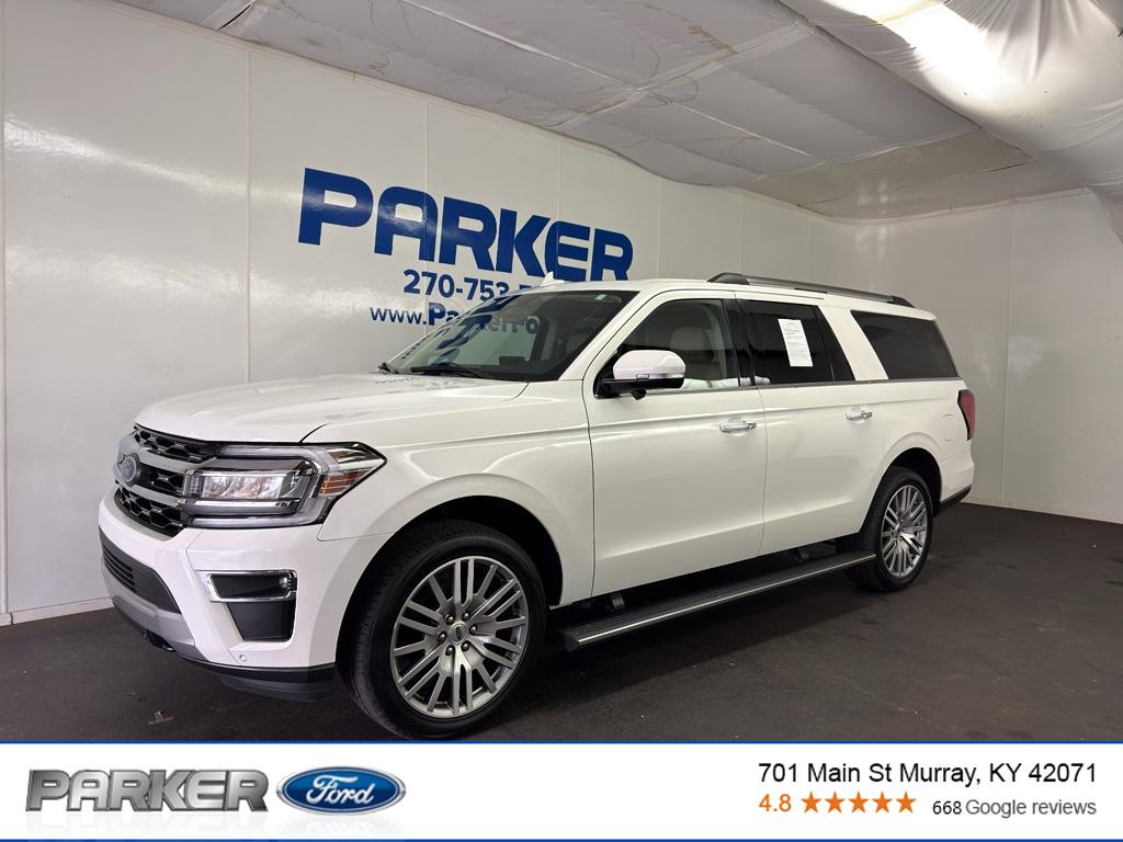 2023 Ford Expedition Limited's photo