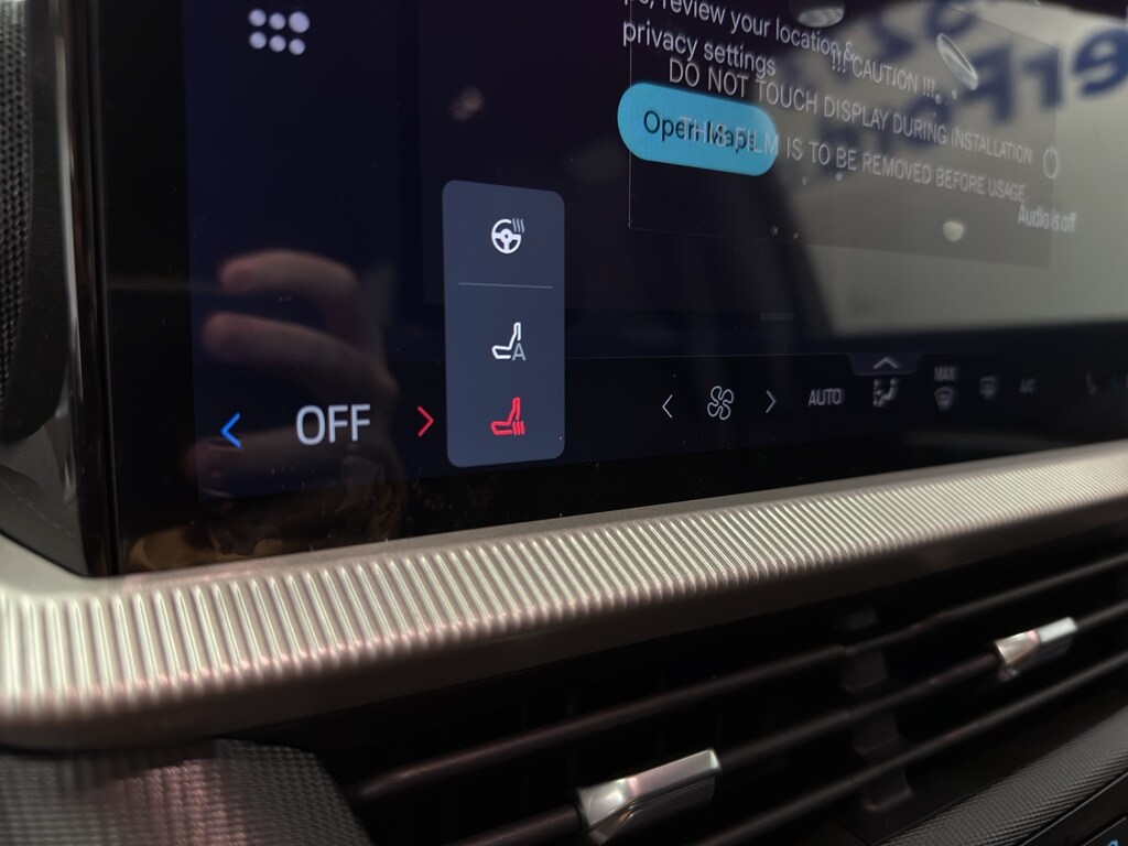 2026 Ford Explorer ST-Line - Photo 17