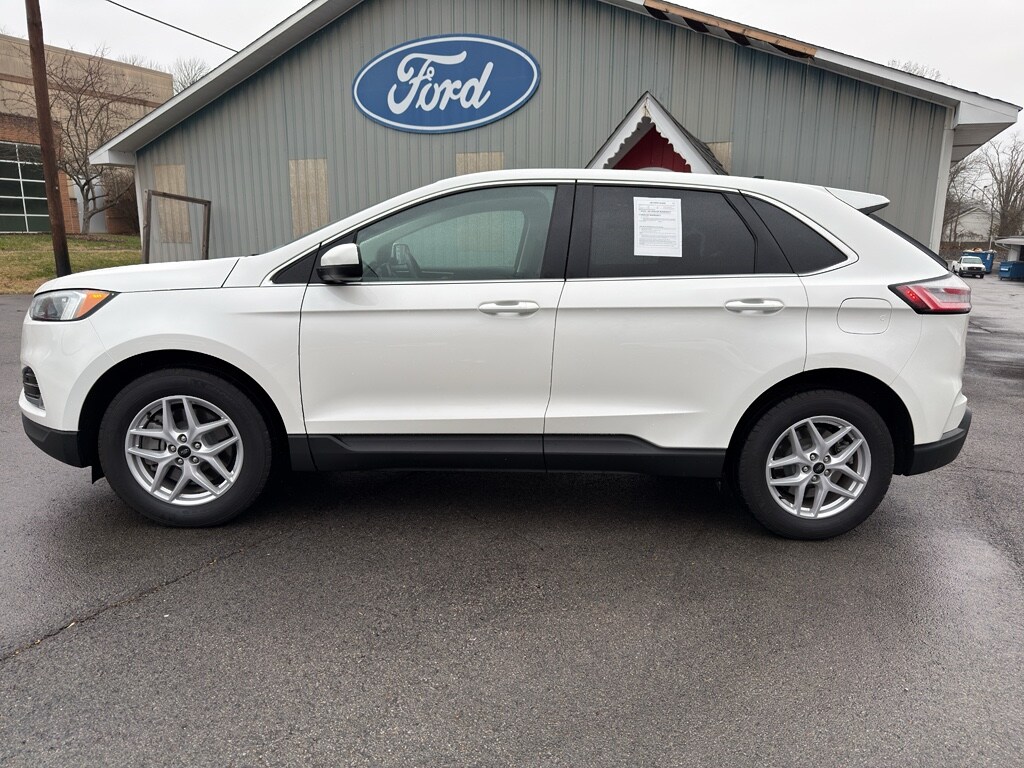 Used 2024 Ford Edge SEL Sport Utility