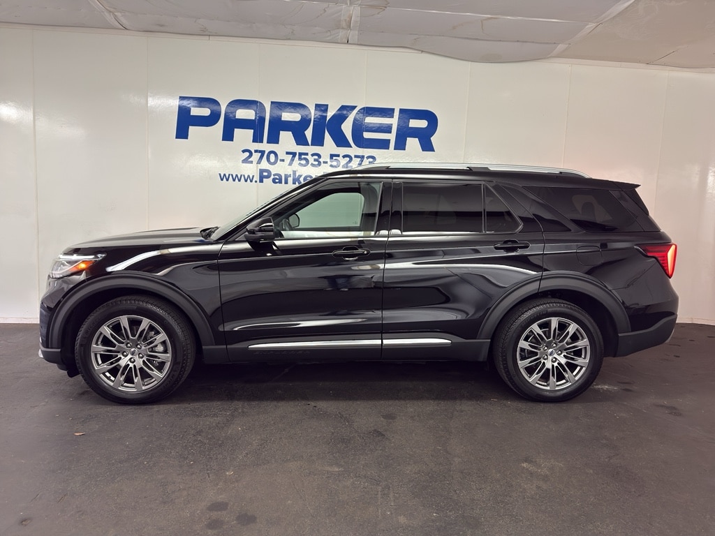 Used 2025 Ford Explorer Platinum Sport Utility