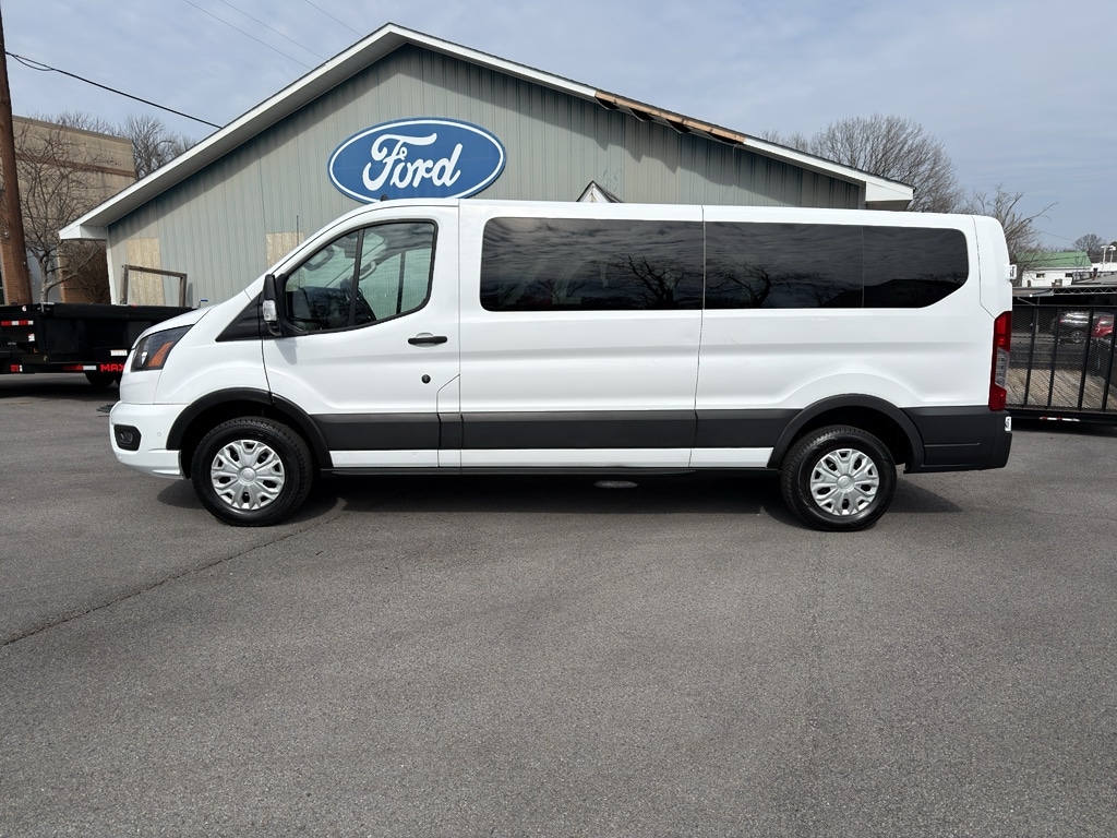 Used 2023 Ford Transit Wagon XLT Wagon