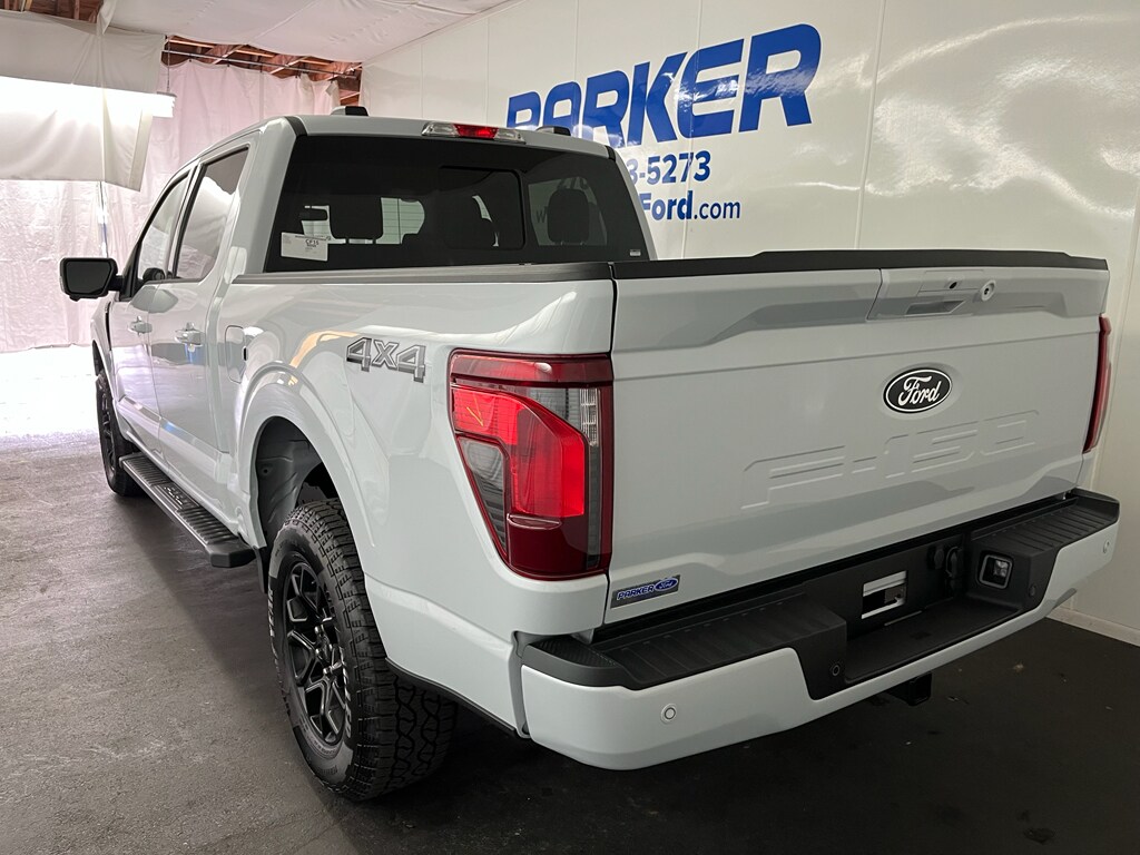 2025 Ford F-150 XLT photo 3