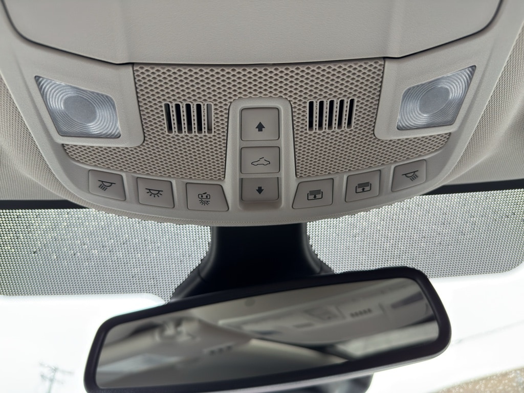 Used 2024 Ford Edge SEL Sport Utility