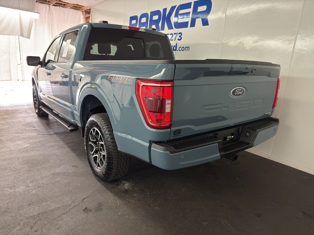 2023 Ford F-150 XLT photo 3
