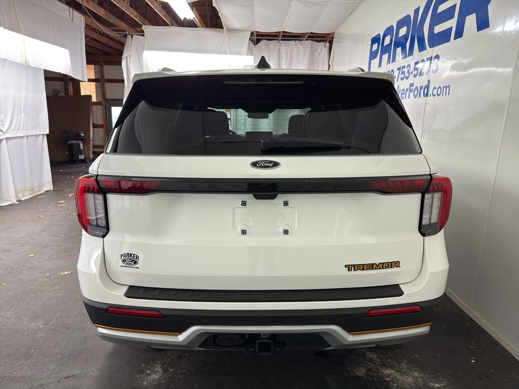 2026 Ford Explorer photo 4