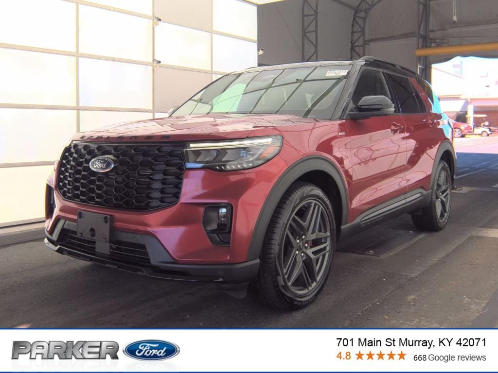 2025 Ford Explorer ST-LINE's photo