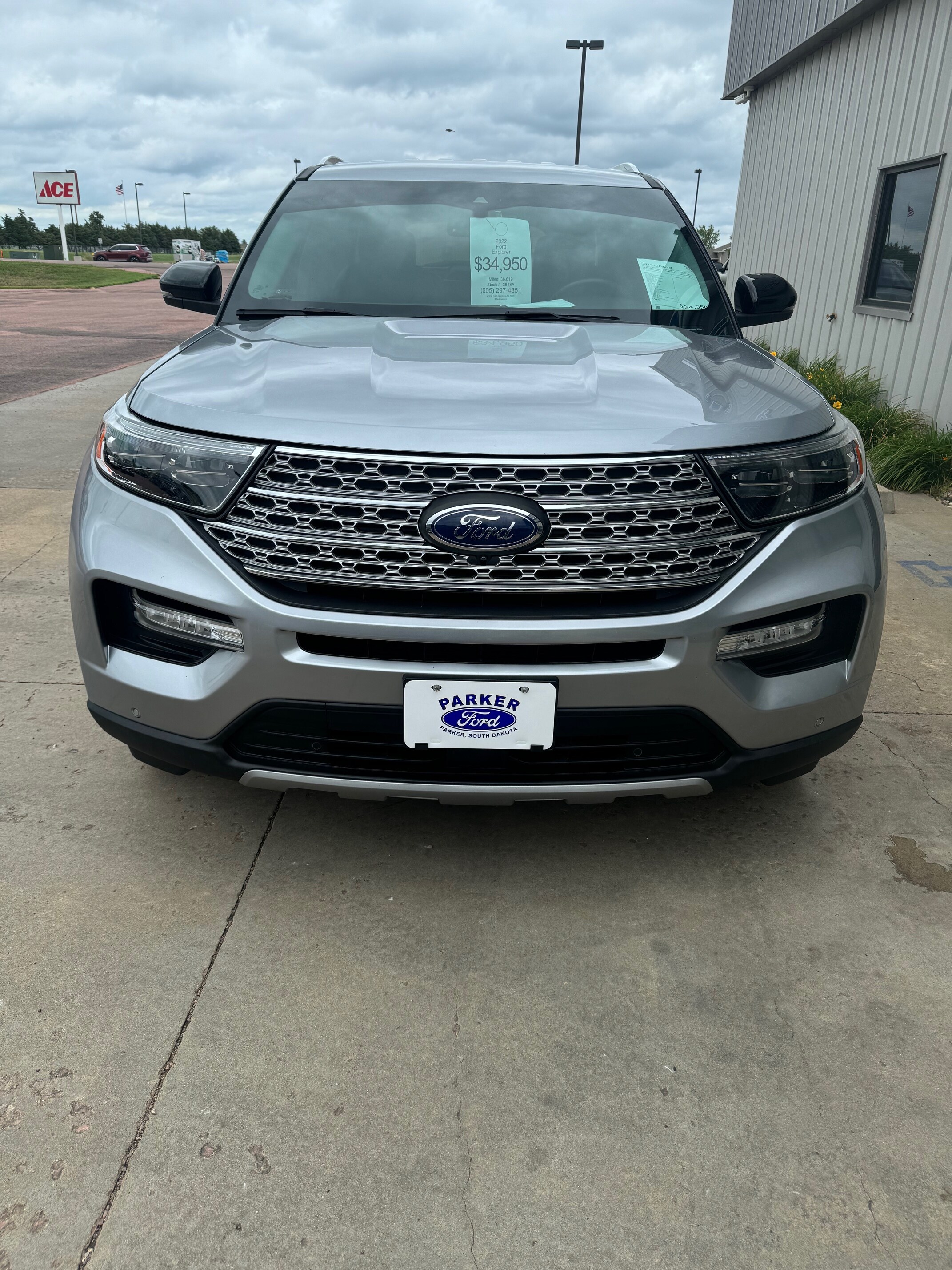 Used 2022 Ford Explorer Limited with VIN 1FMSK8FH8NGA96923 for sale in Parker, SD