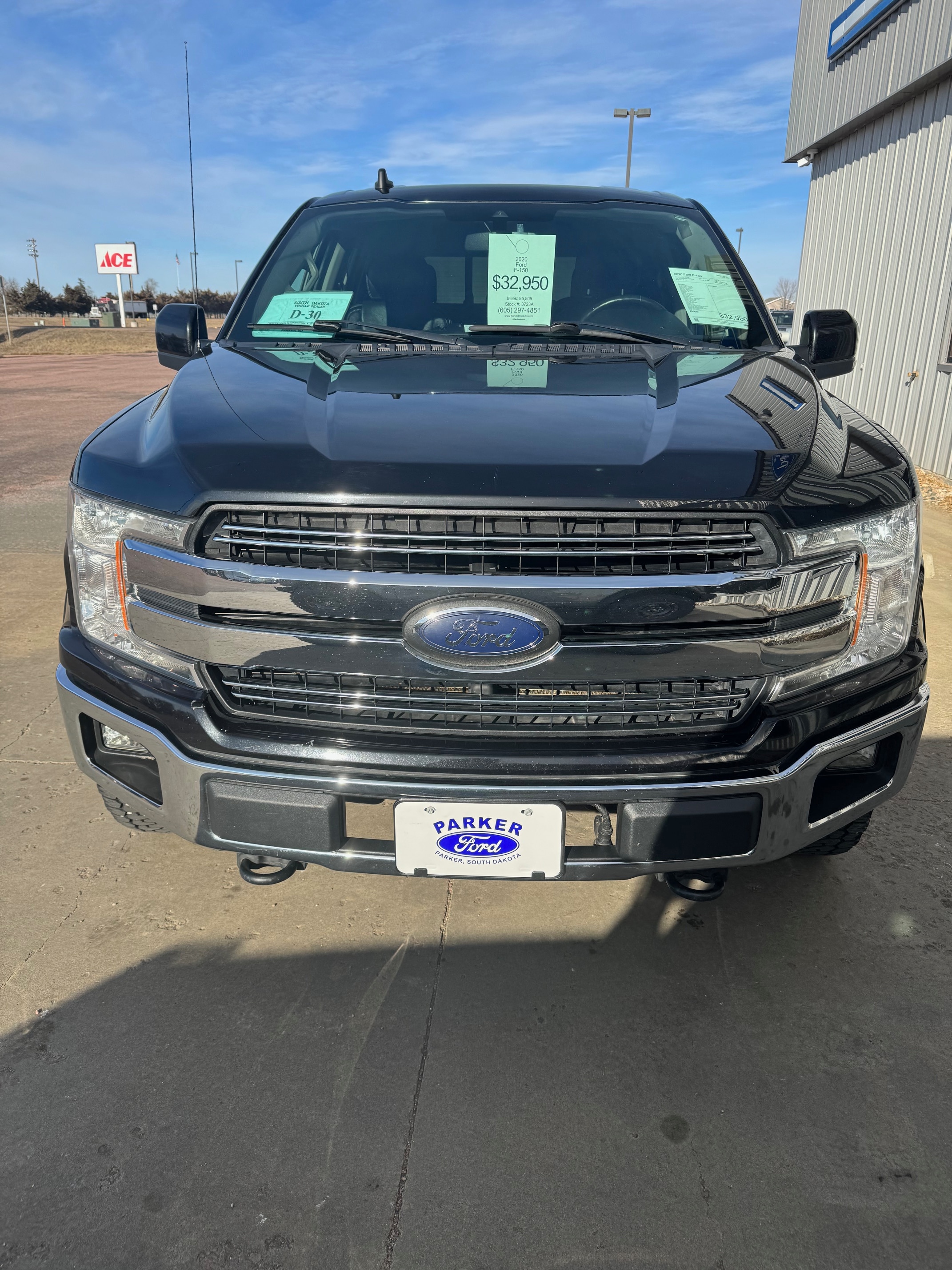 Used 2020 Ford F-150 Lariat with VIN 1FTFW1E52LFA00442 for sale in Parker, SD