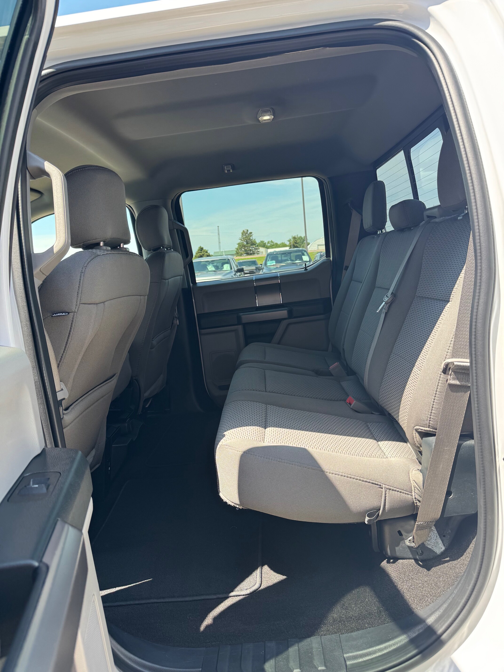 2020 Ford F-150 XLT photo 4