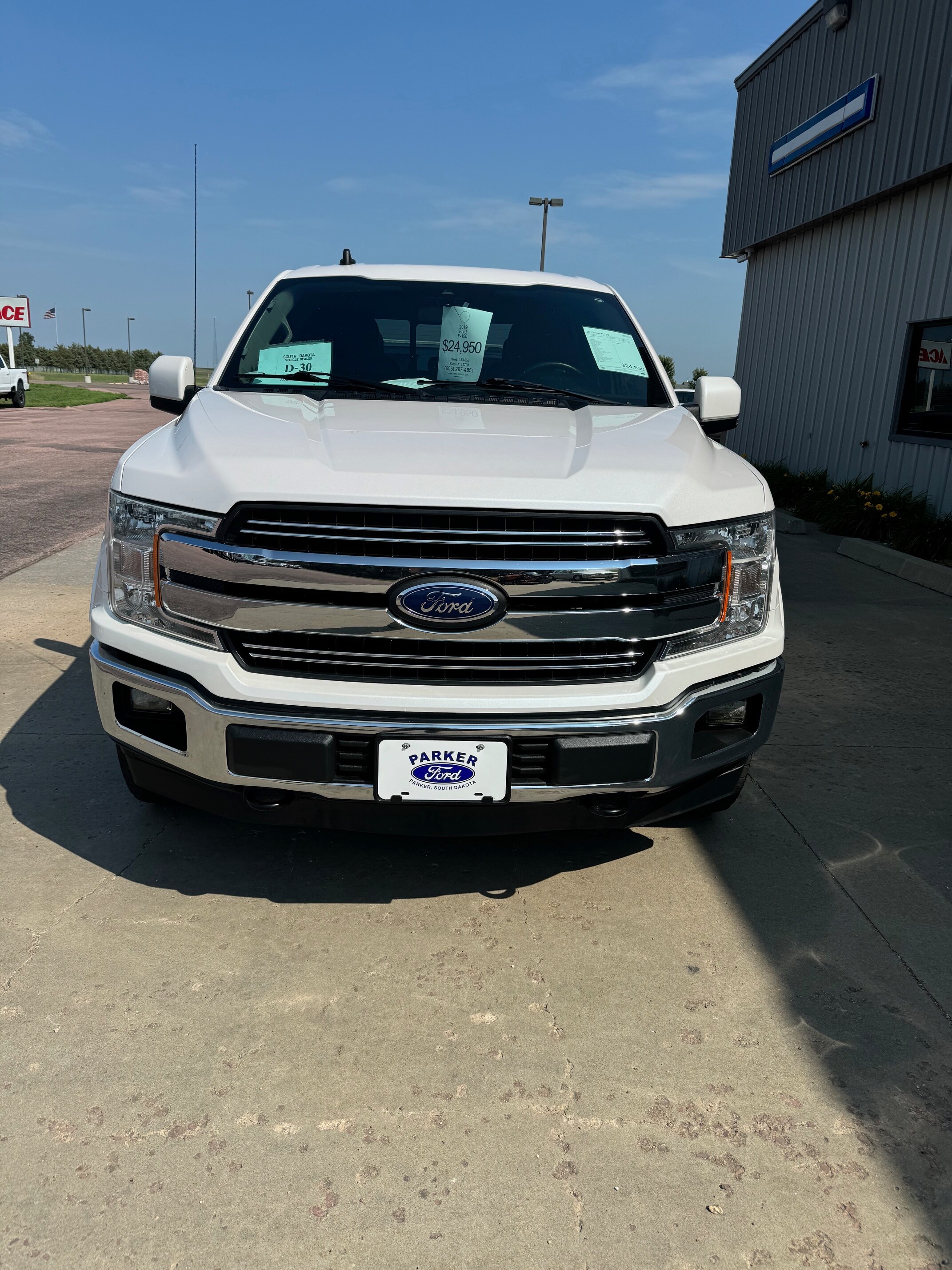 Used 2019 Ford F-150 Lariat with VIN 1FTEW1E52KKF18519 for sale in Parker, SD