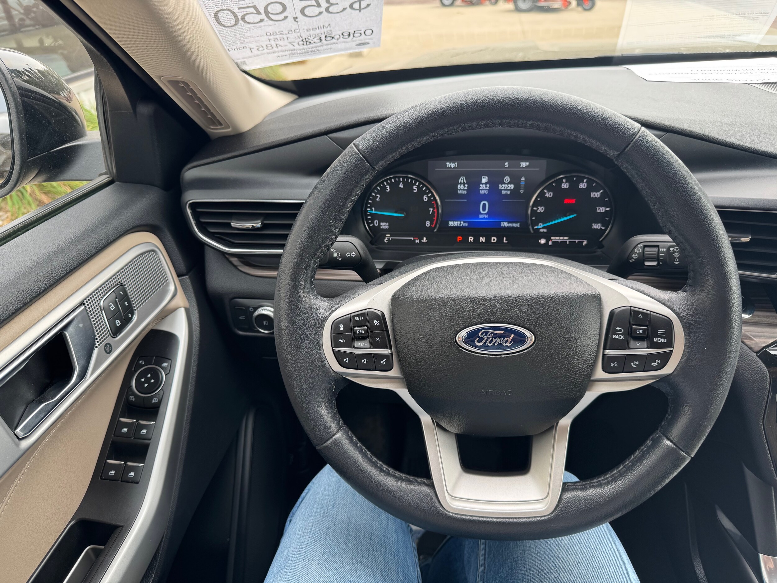 2022 Ford Explorer Limited photo 3