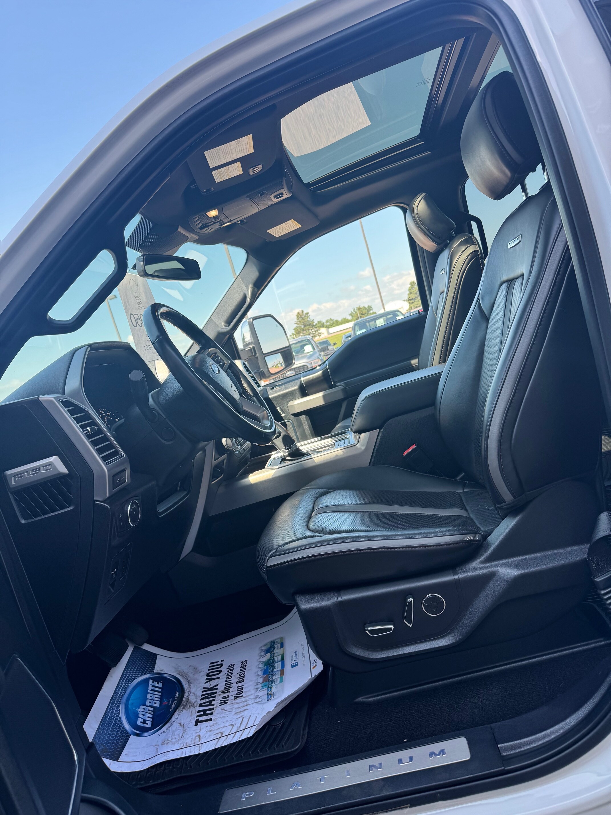 2018 Ford F-150 Platinum photo 3