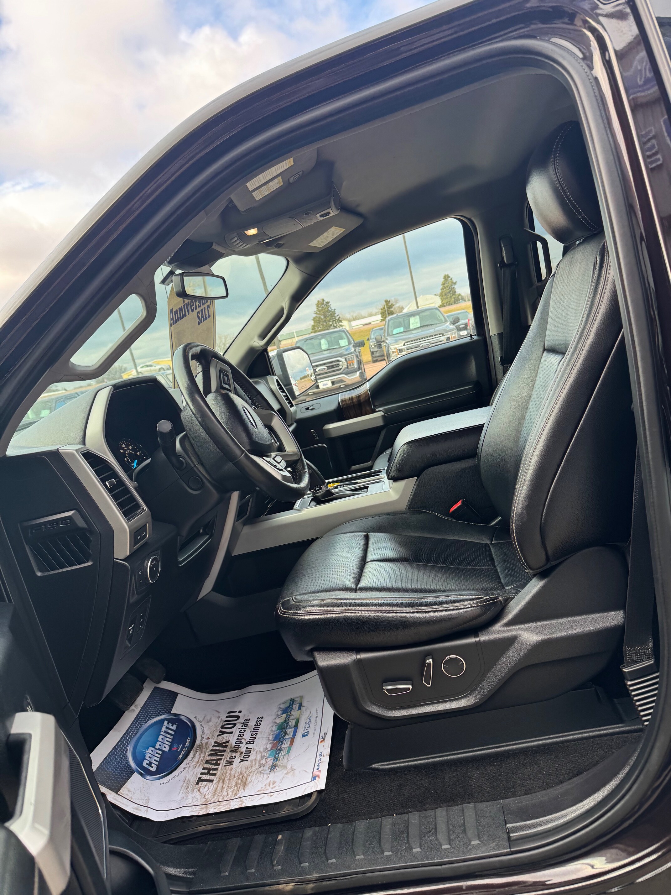 2018 Ford F-150 Lariat photo 3