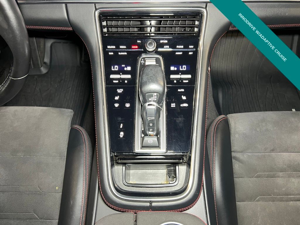 2023 Porsche Panamera GTS - Photo 20