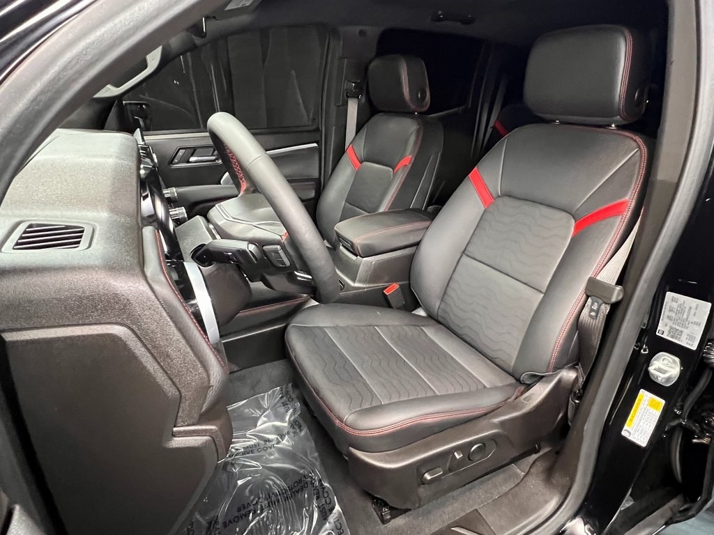 Used 2025 Chevrolet Colorado Z71 Truck Crew Cab