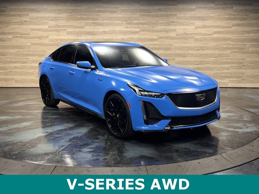 2022 Cadillac CT5 V-Series's photo