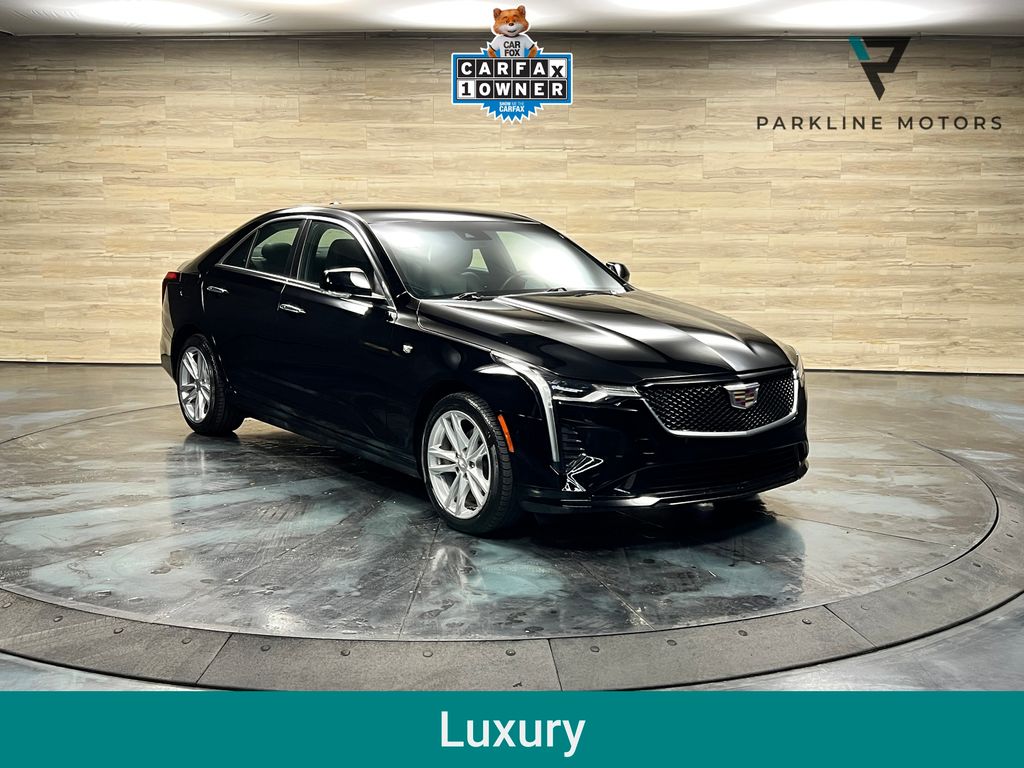2023 Cadillac CT4 Luxury's photo
