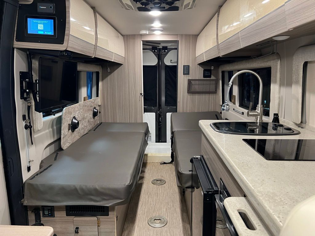 2021 RAM ProMaster Window Van Base - Photo 23