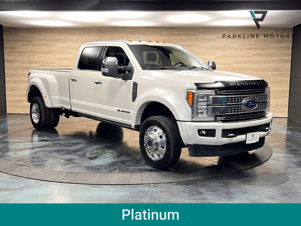2017 Ford F-450 Super Duty Platinum