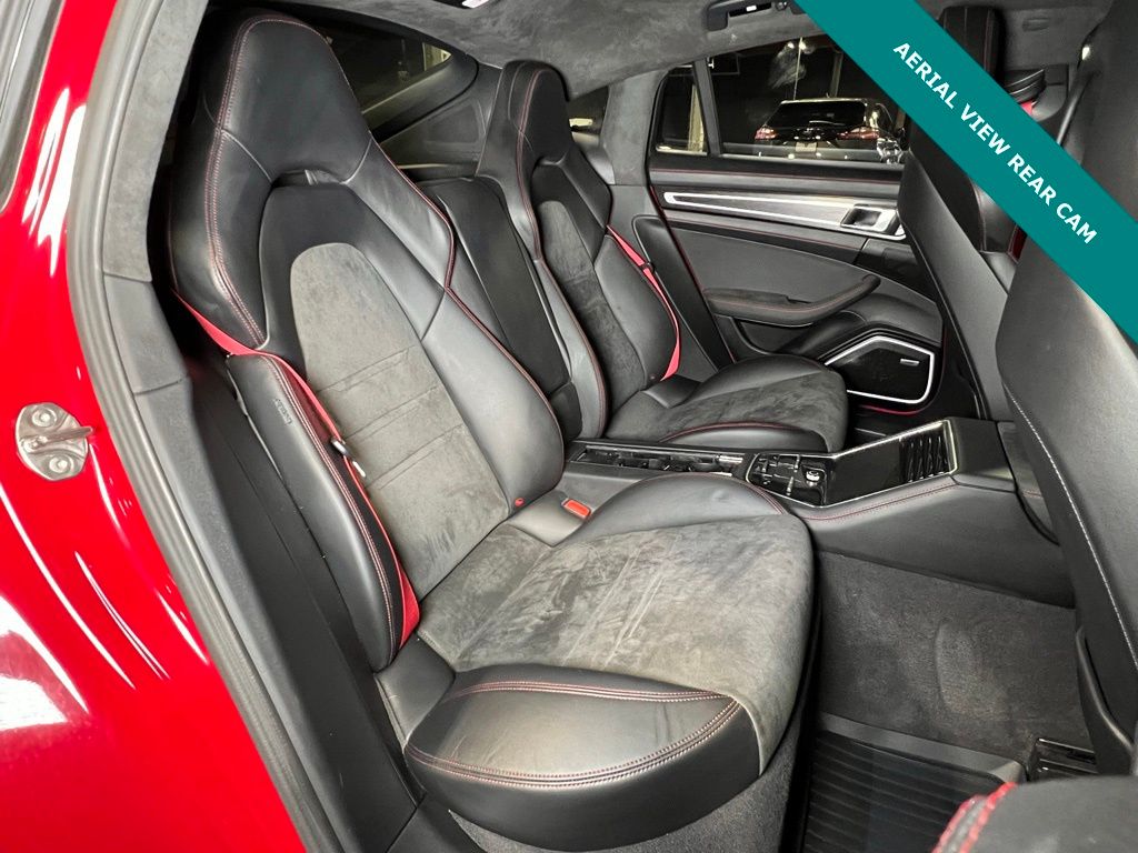 2023 Porsche Panamera GTS - Photo 10