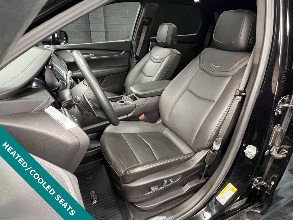 Used 2025 CADILLAC XT5 Sport SUV