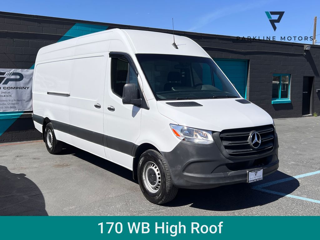 2022 Mercedes-Benz Sprinter 2500 170 WB 3.0D High Roof's photo