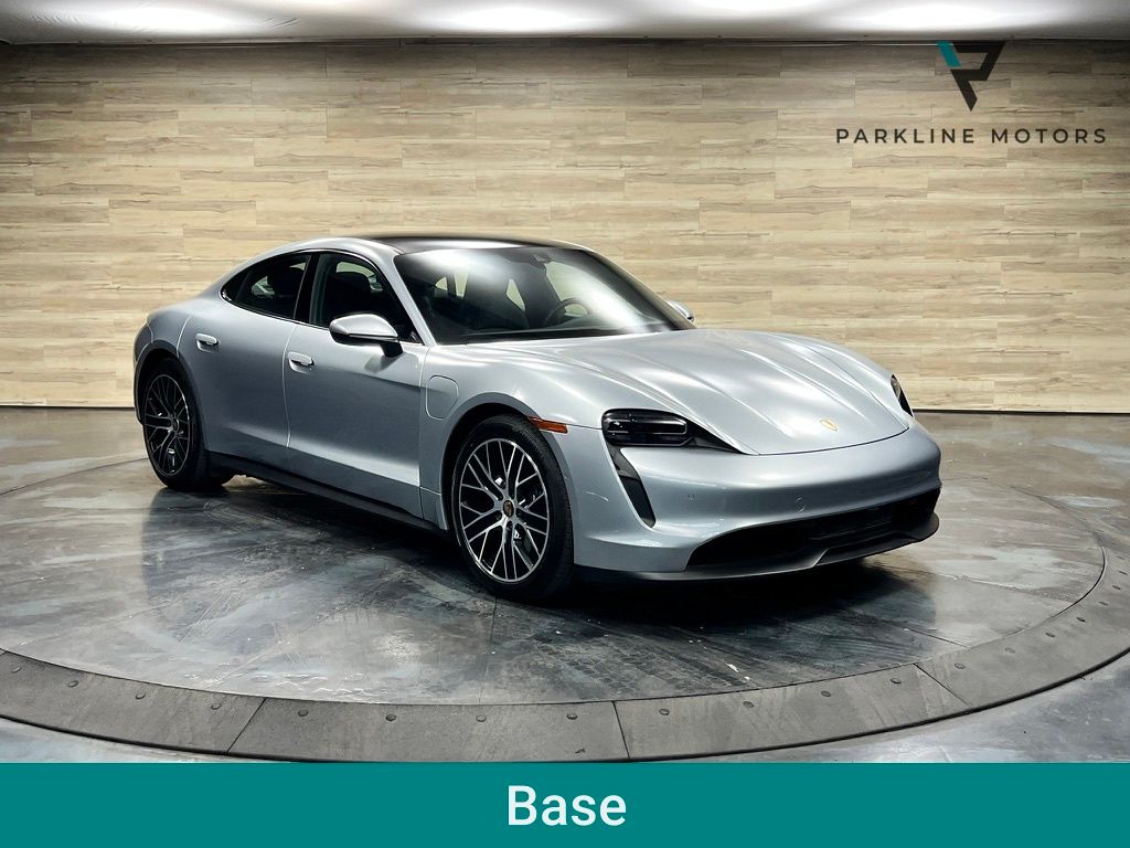 2024 Porsche Taycan -'s photo