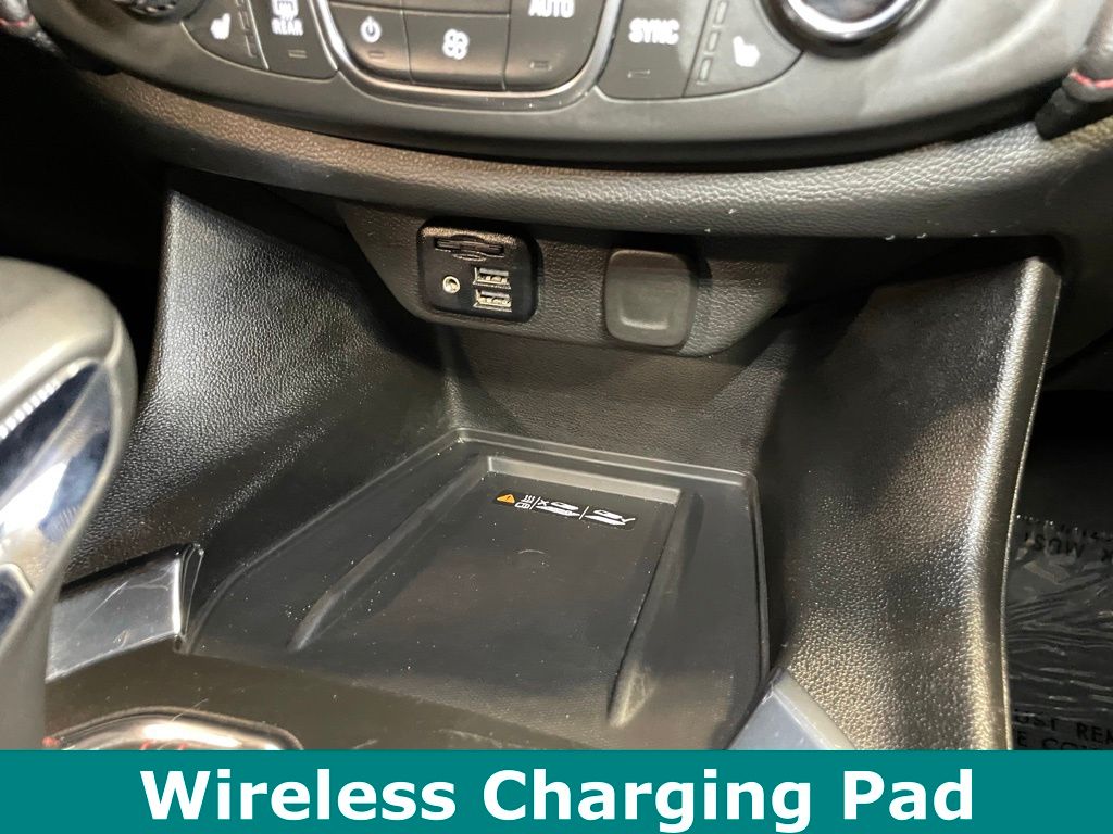 2023 Chevrolet Traverse RS - Photo 21