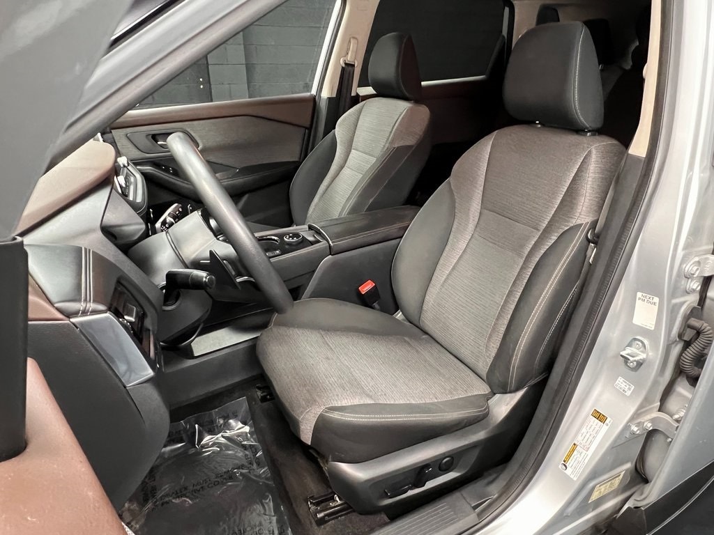 Used 2021 Nissan Rogue SV SUV