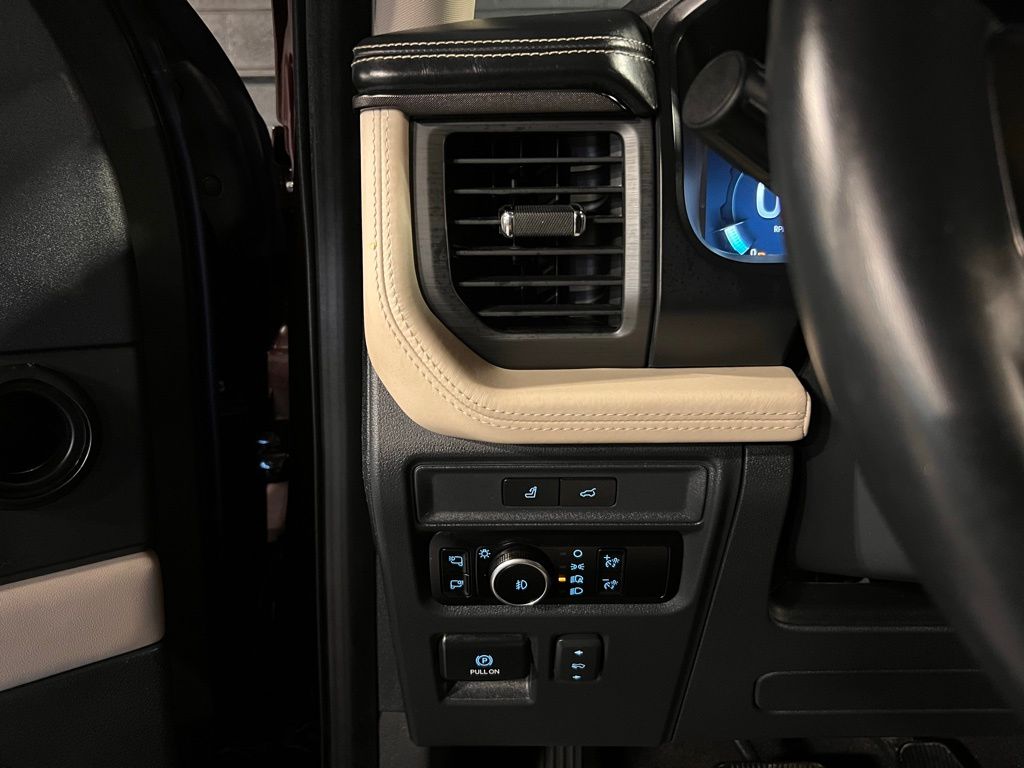 2023 Ford Expedition Platinum - Photo 22