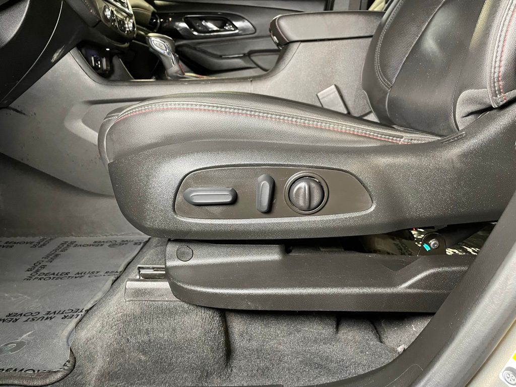 2023 Chevrolet Traverse RS - Photo 24