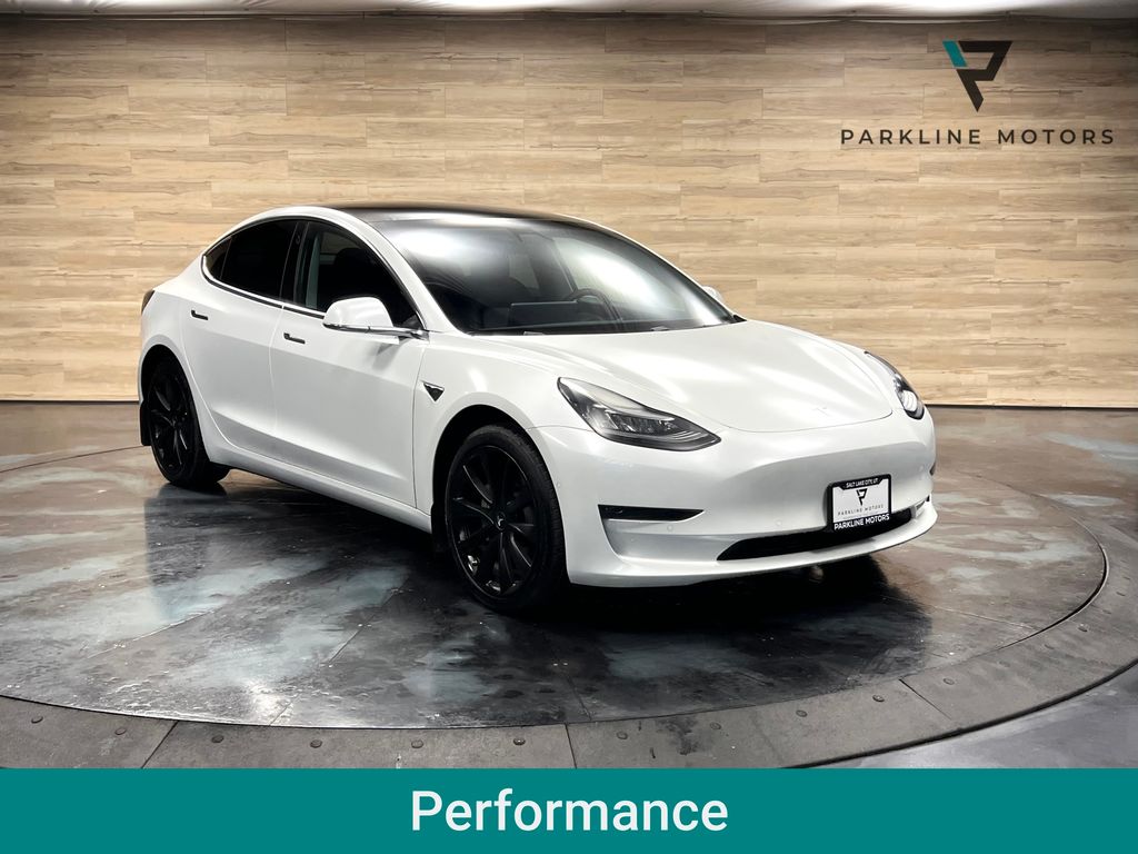 2020 Tesla Model 3 Performance Dual Motor All-Wheel Drive's photo