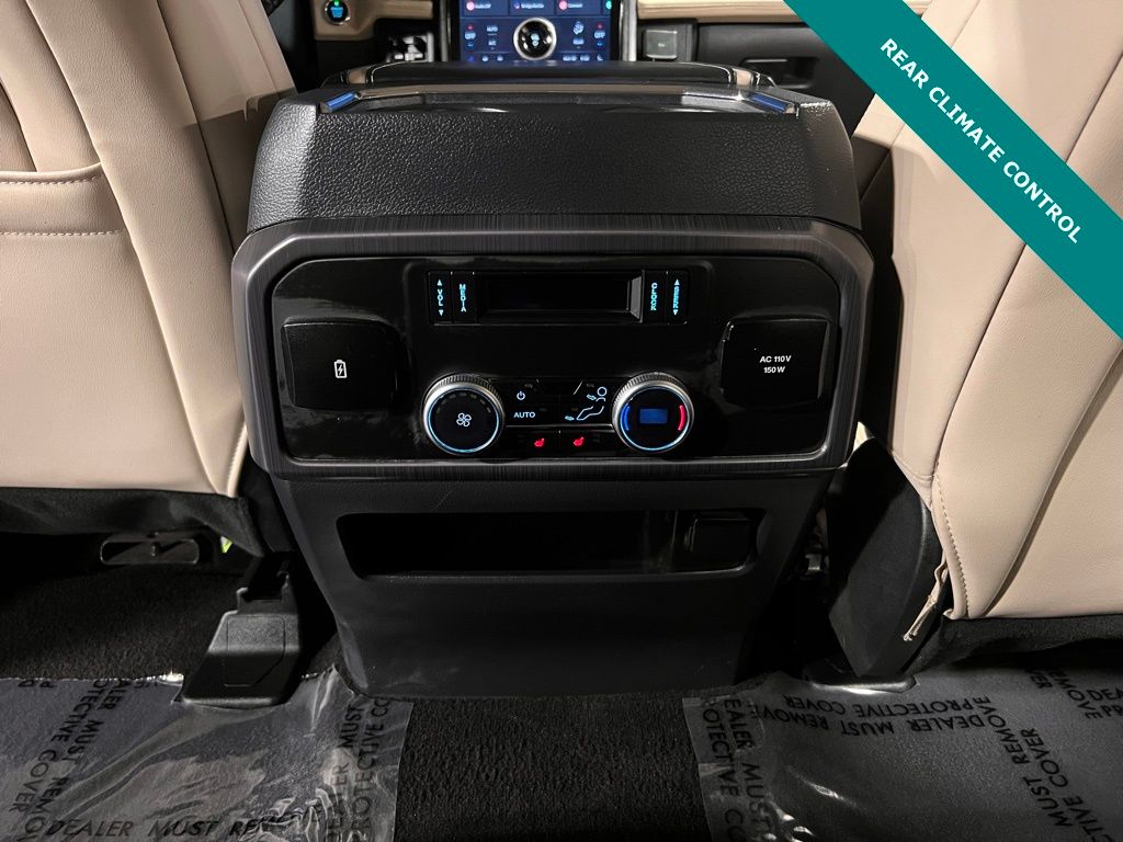 2023 Ford Expedition Platinum - Photo 16