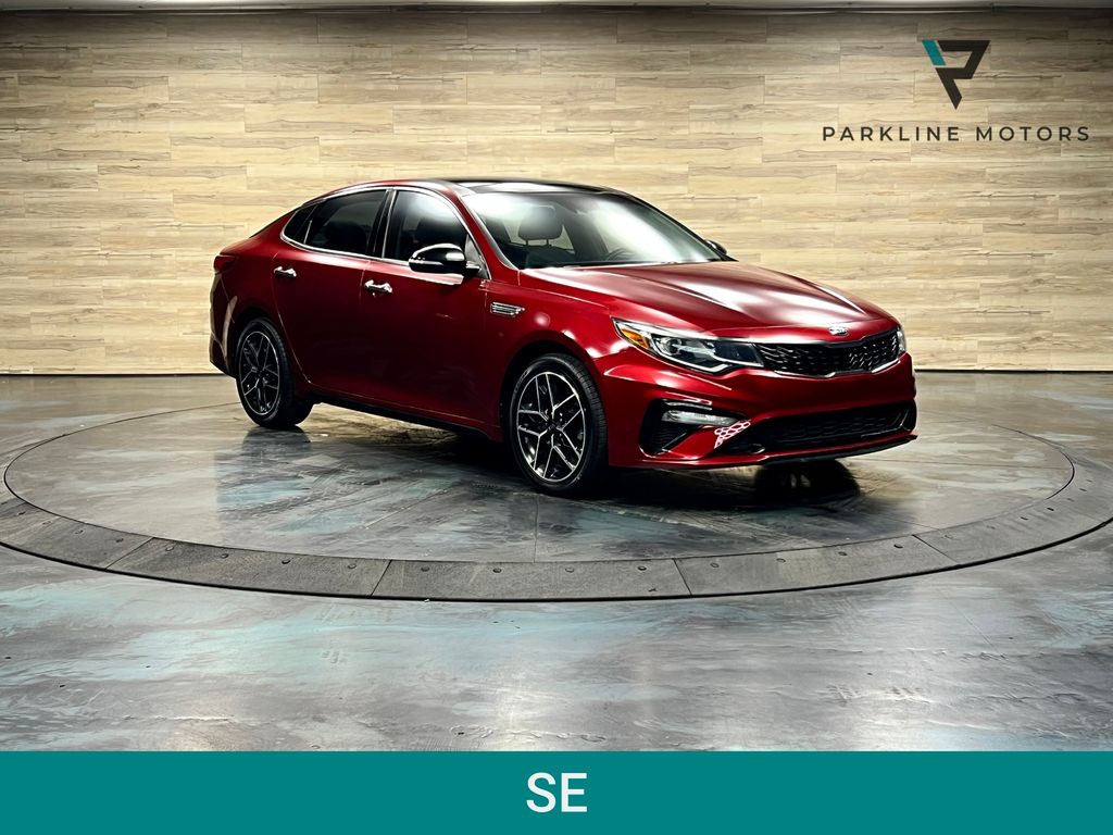 2020 Kia Optima SE's photo