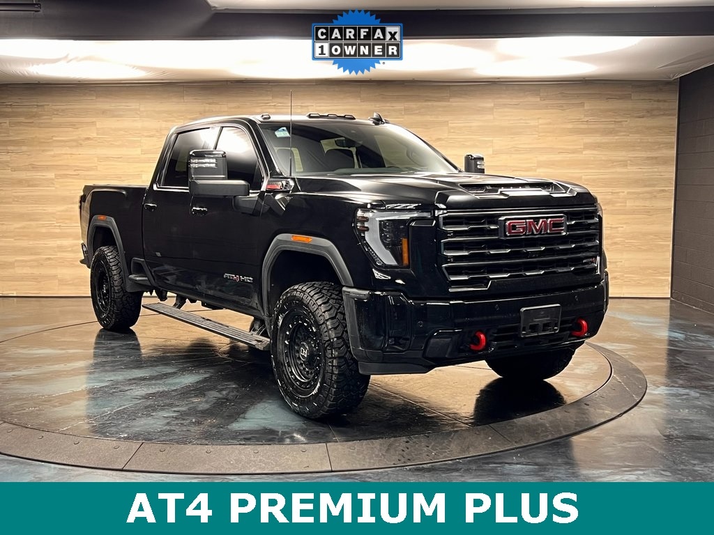 2025 GMC Sierra AT4's photo