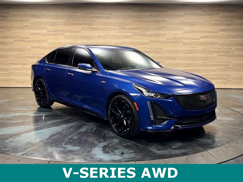 2021 Cadillac CT5 V-Series's photo