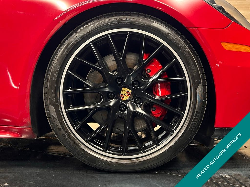 2023 Porsche Panamera GTS - Photo 7