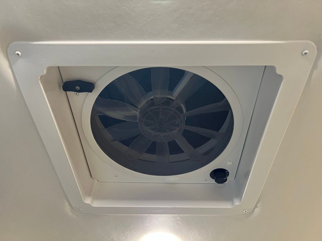 2021 RAM ProMaster Window Van Base - Photo 22